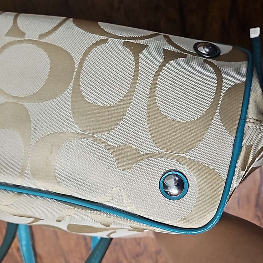 Coach tote - Picture 7 of 8